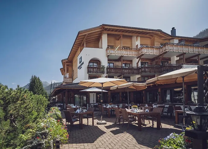 Hotel Waldhuus