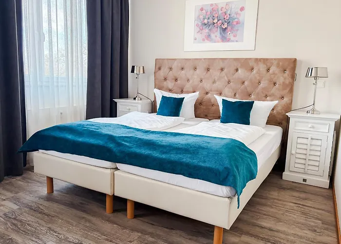 Hoteltow