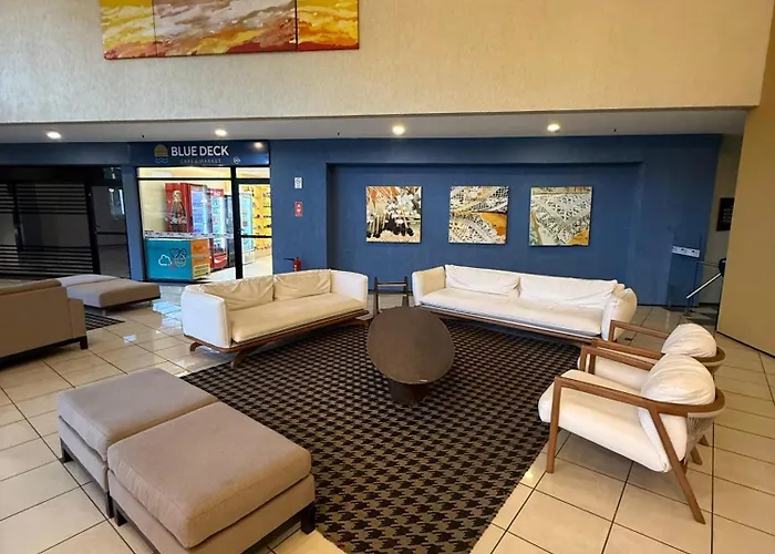 Iate Plaza Hotel Oficial