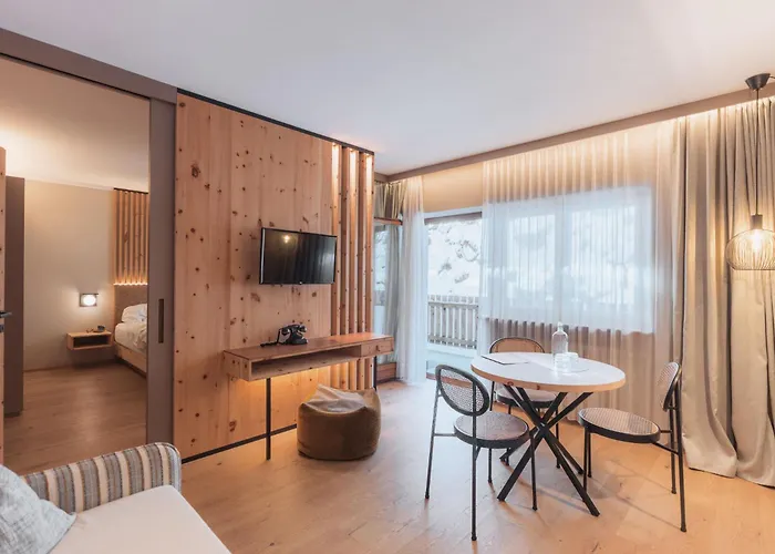 Kronplatz-Resort Berghotel Zirm