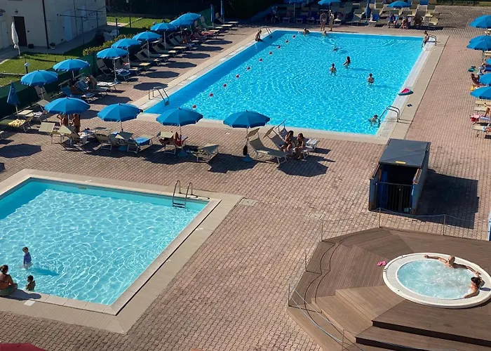 Aparthotel Costa Paradiso Lido Adriano