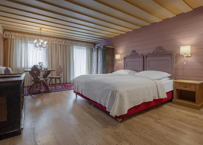 Hotel La Perla: The Leading Hotels Of The World