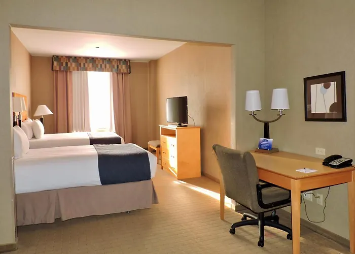 Marco Laguardia Hotel & Suites
