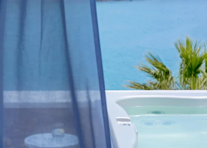 Pietra E Mare - Mykonos Moments By Mr And Mrs White