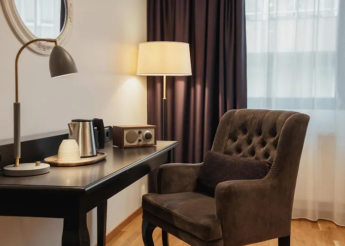 Home Hotel Bristol