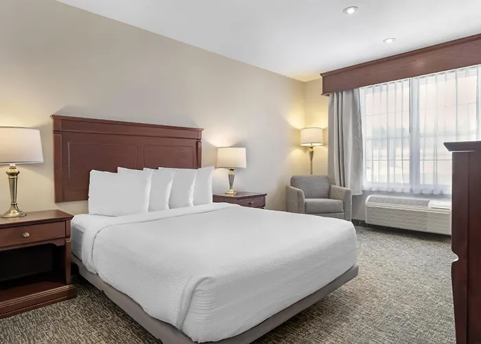 Best Western Plus Grand-Sault Hotel & Suites