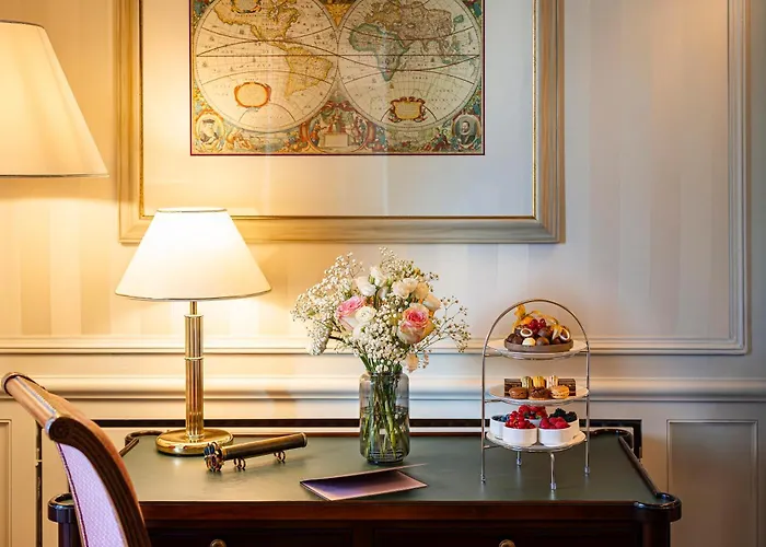 Villa Rothschild, Autograph Collection