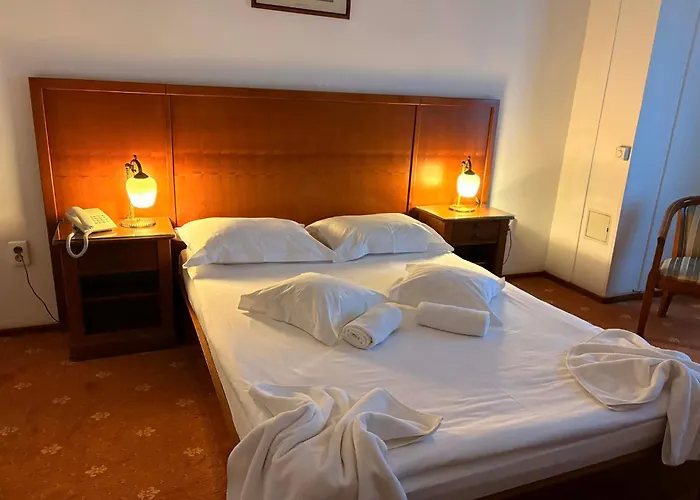 Hotel Emma West