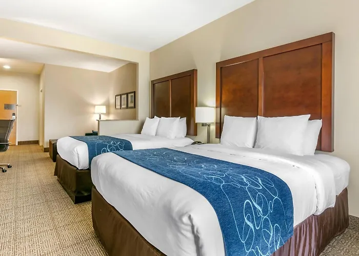 Comfort Suites Batesville