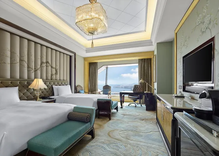 Wanda Reign Wuhan