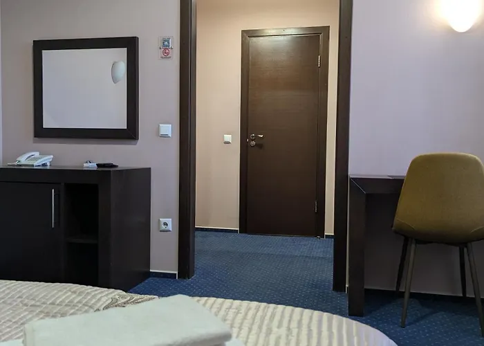 Mariss Hotel & Business