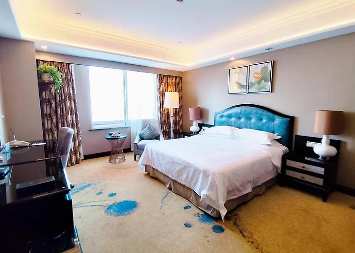 Ramada Plaza Tianlu Hotel