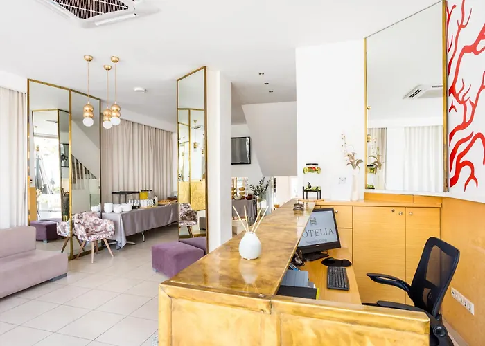 Coral Hotel - Hotelia Hospitality Group