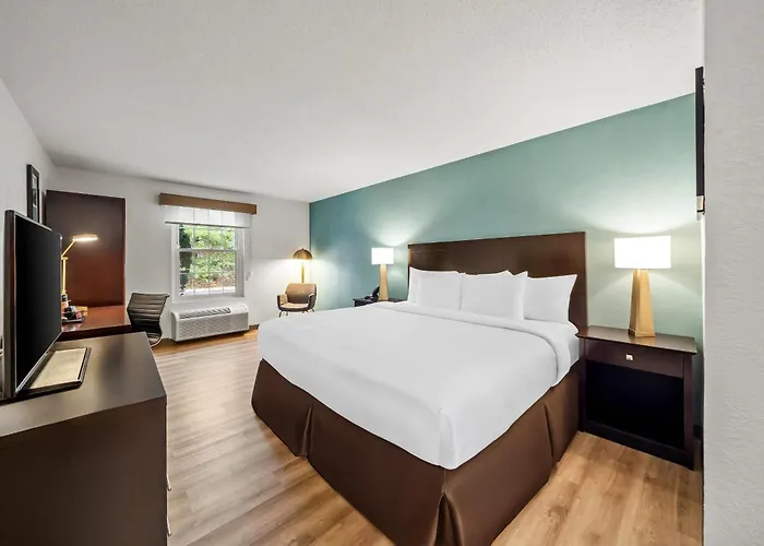 Comfort Inn Foxboro - Mansfield