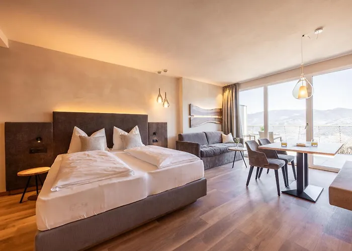Egger Apartments & Suites