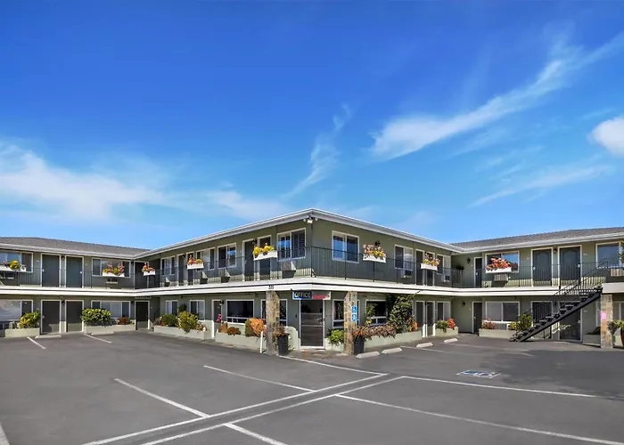 Best Western Tradewinds
