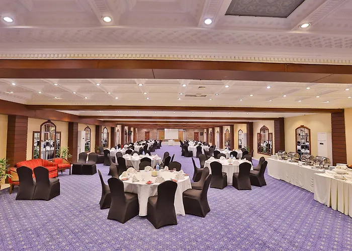 Avari Xpress Faisalabad