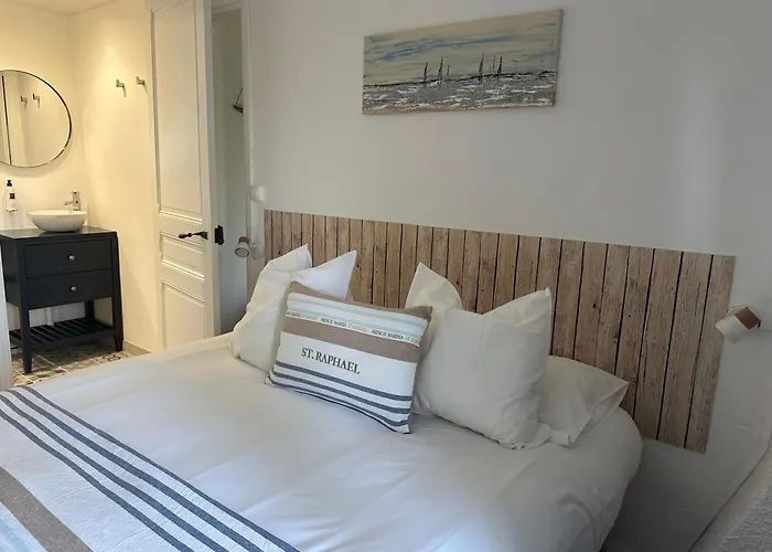 Hotel Le Clos Du Dramont