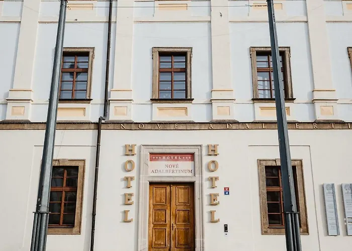 Nove Adalbertinum