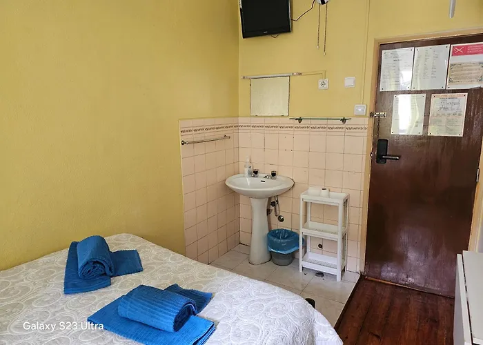 Hotel Pensao Residencial Flor Dos Cavaleiros Lisboa