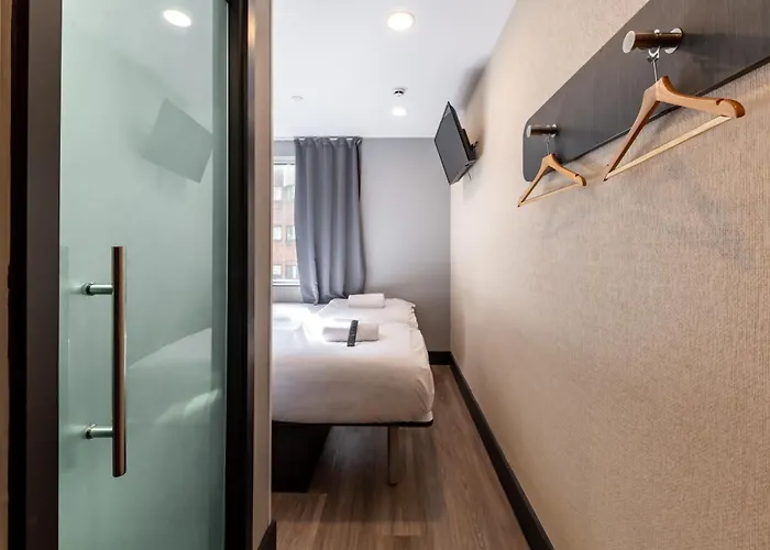 Easyhotel Cardiff