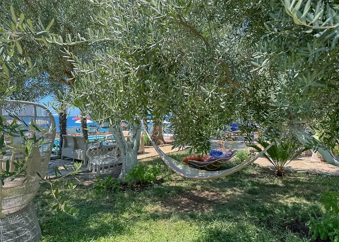 Hotel Bahamas Sarandë