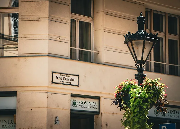 Amber Gardenview Studios Downtown Budapest