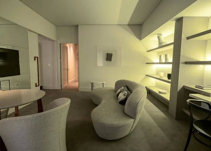 Cidnay - Hotel & Executive Center