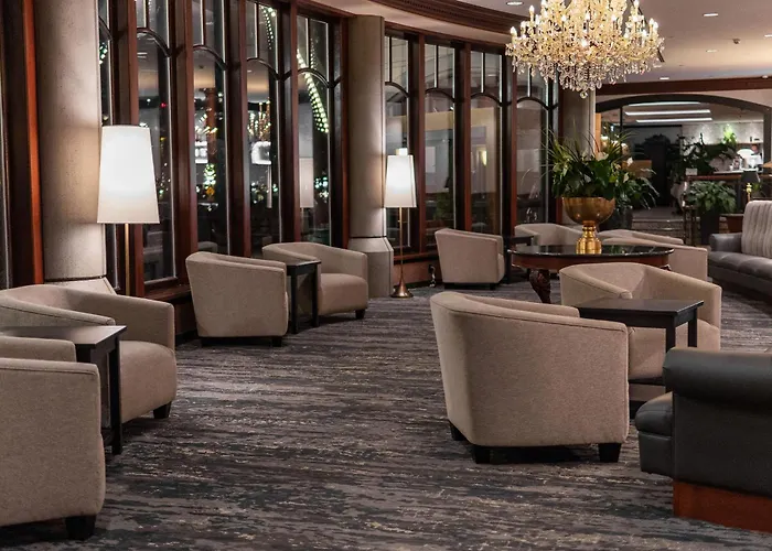 Hotel Grand Pacific