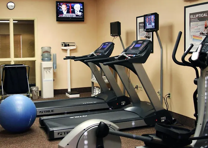 Hampton Inn & Suites Seal Beach