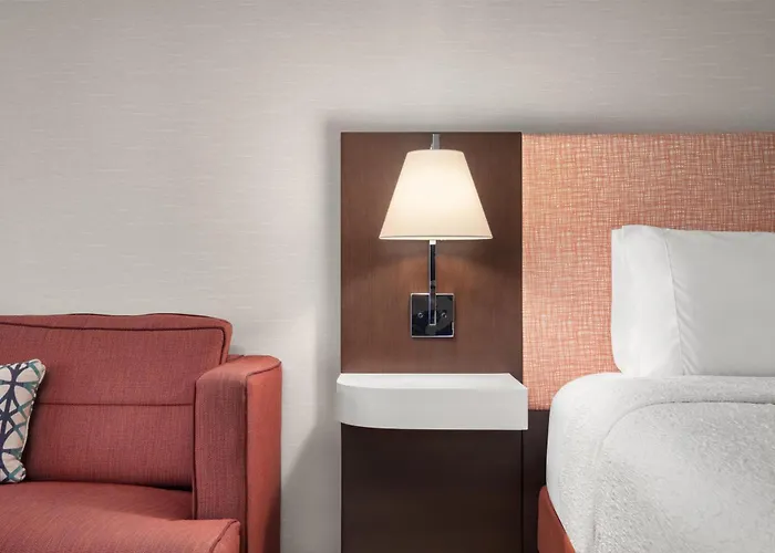 Hampton Inn & Suites Fresno