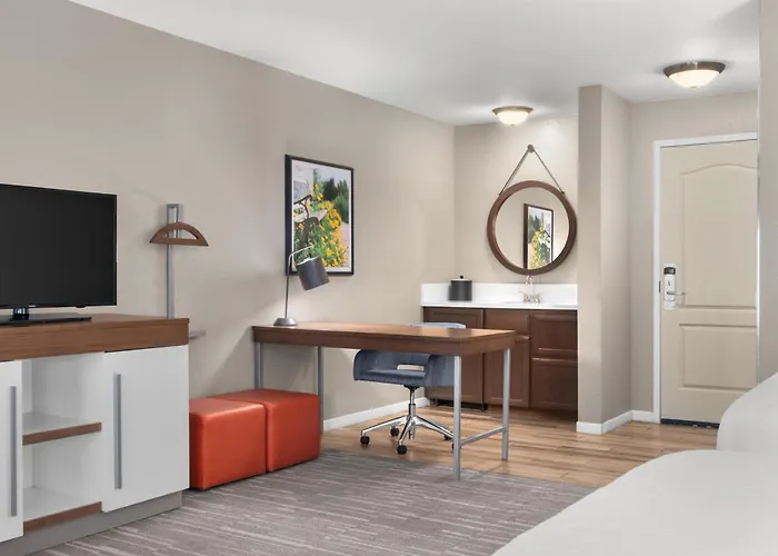 Hampton Inn & Suites Fresno