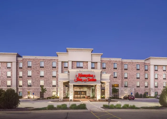 Hampton Inn & Suites West Bend