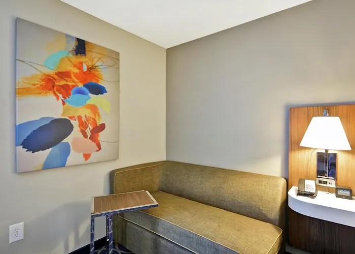 Hampton Inn Auburn