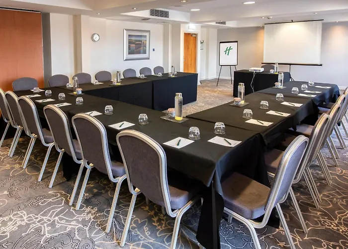 Holiday Inn Ellesmere Port/Cheshire Oaks By Ihg