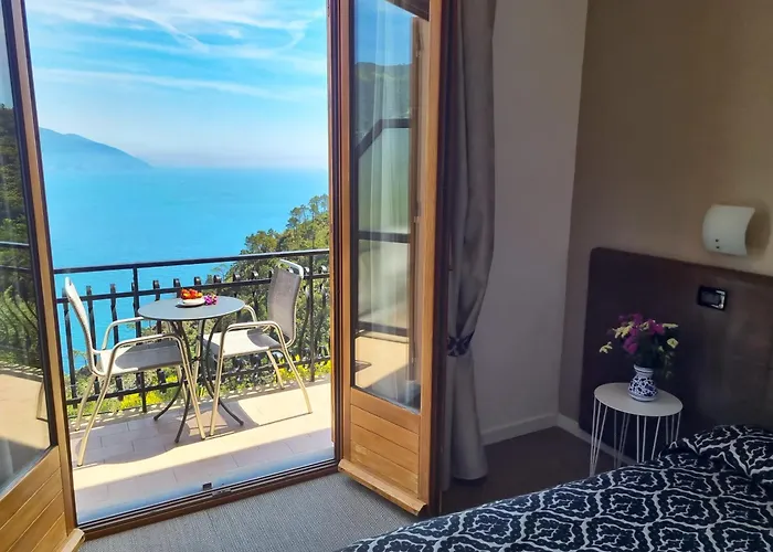 Albergo Suisse Bellevue