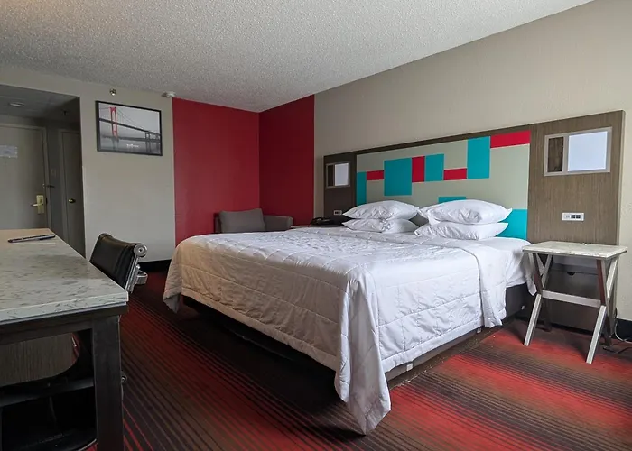 Ramada By Wyndham East Orange