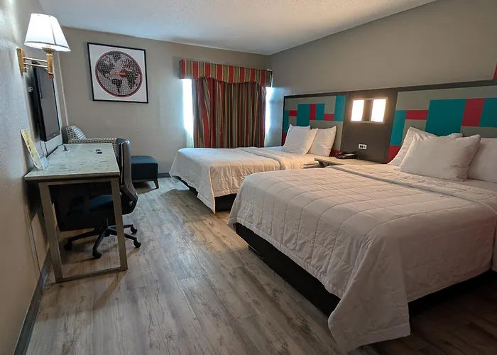 Ramada By Wyndham East Orange