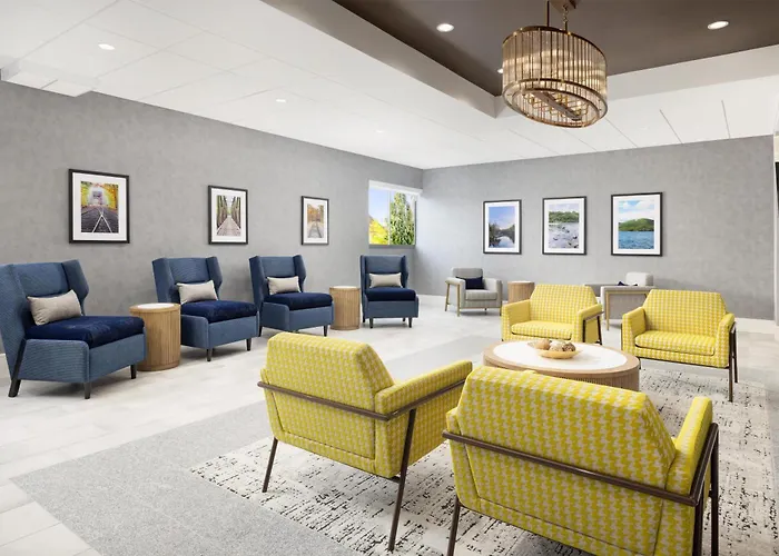 Doubletree By Hilton Concord Downtown