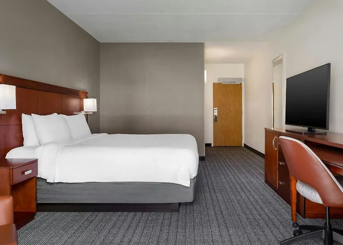 Courtyard By Marriott Boston Norwood/Canton
