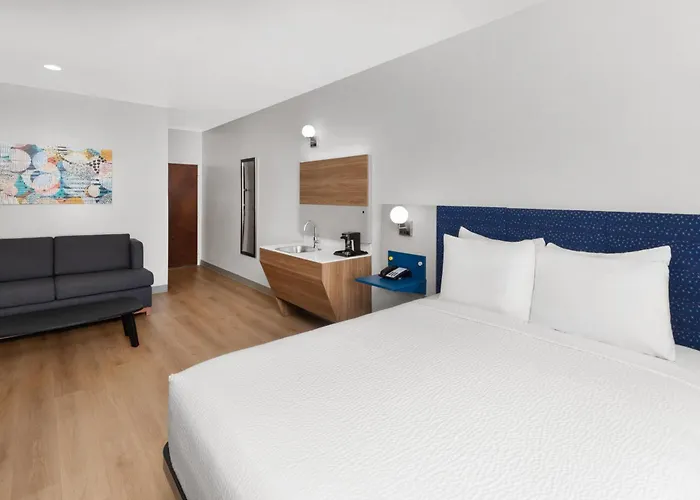 Microtel Inn And Suites Baton Rouge Airport