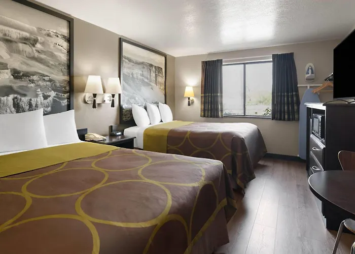 Super 8 By Wyndham Ogden, Utah