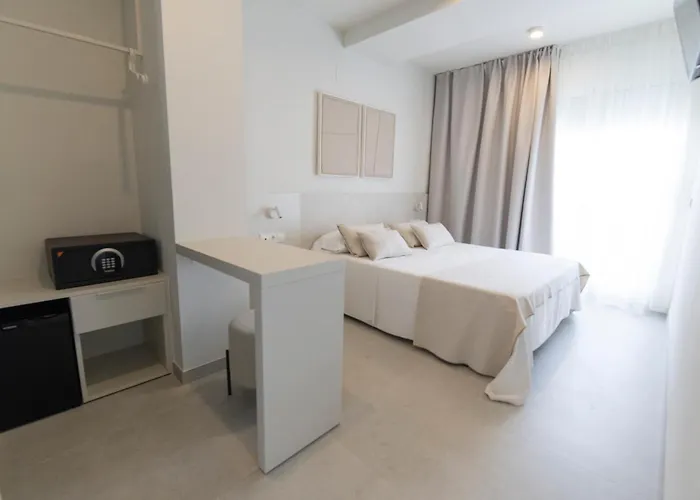 Hotel Roca Plana L'Ampolla