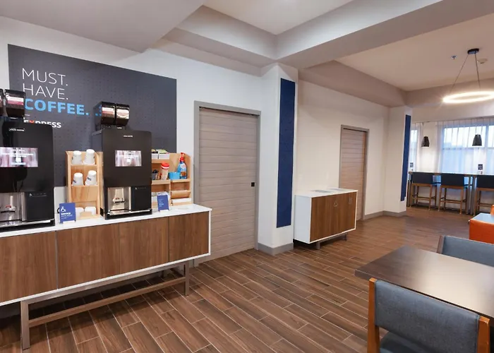 Holiday Inn Express & Suites Logan By Ihg