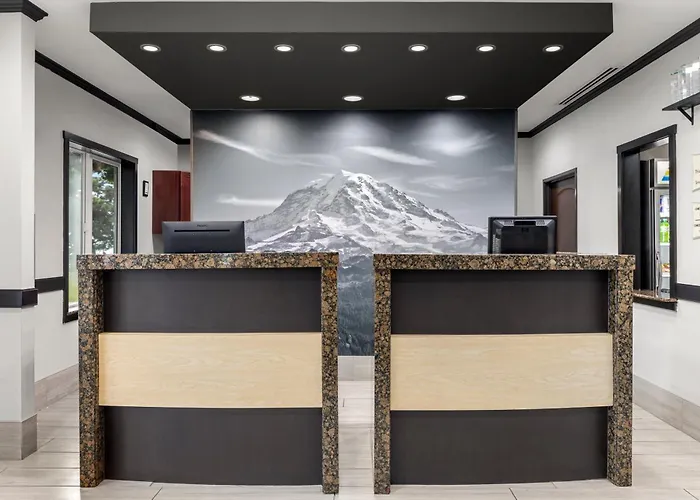 La Quinta By Wyndham Auburn
