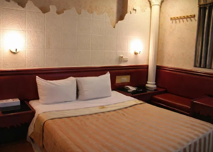Persimmon Hotel
