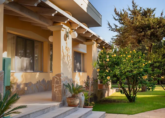 Hotel Cala Dei Pini