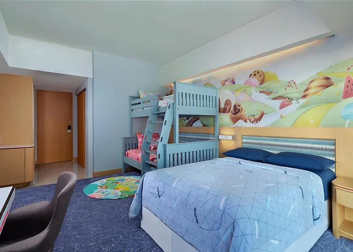 Four Points By Sheraton Surabaya, Tunjungan Plaza