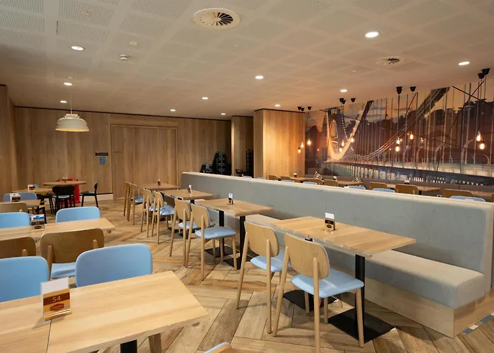 Hampton By Hilton Bristol Airport