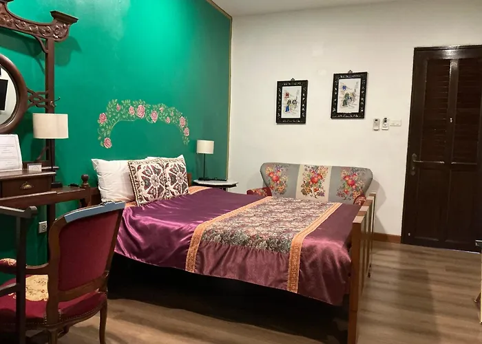 Songkhla Tae Raek Antique Hotel